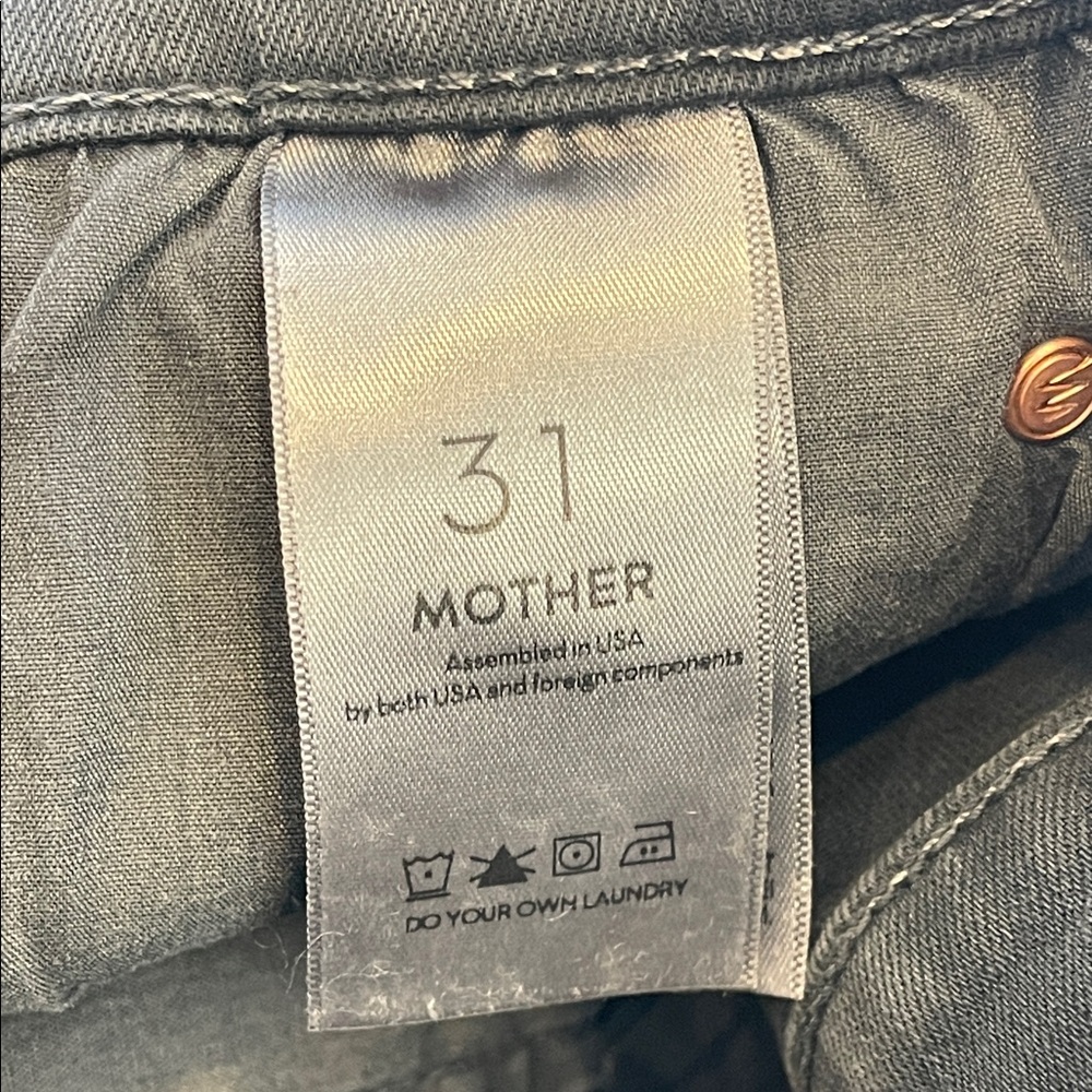 MOTHER Stunner Zip Ankle Fray Jeans – Size 31, High Rise Charcoal Distressed NWT - Picture 3 of 14